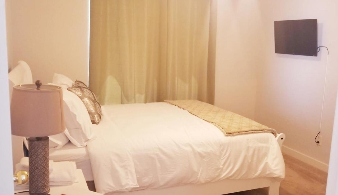 Phoenix comfort home suites Extérieur photo