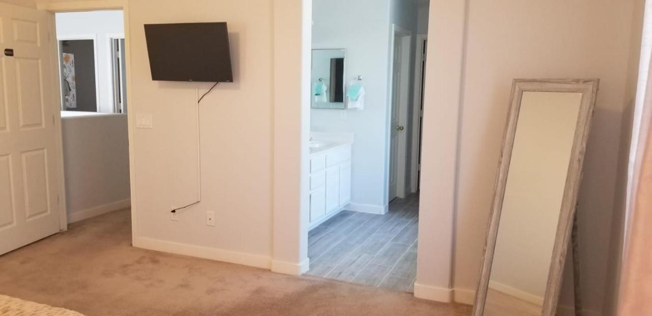 Phoenix comfort home suites Extérieur photo