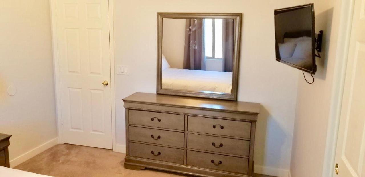 Phoenix comfort home suites Extérieur photo